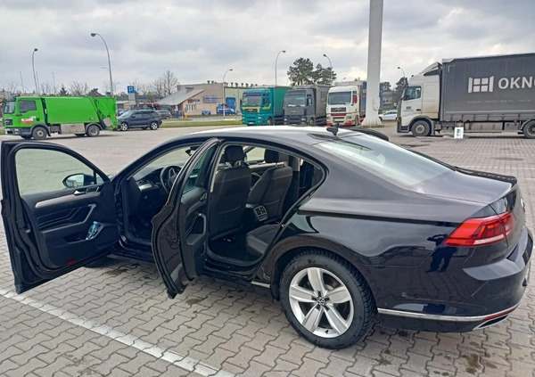 Volkswagen Passat cena 90000 przebieg: 255000, rok produkcji 2020 z Zwierzyniec małe 46